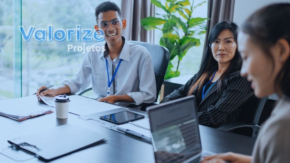 Veja as tendências de investimento social para 2026 e como empresas podem usar leis de incentivo com governança, impacto e apoio da Plataforma Valorize.